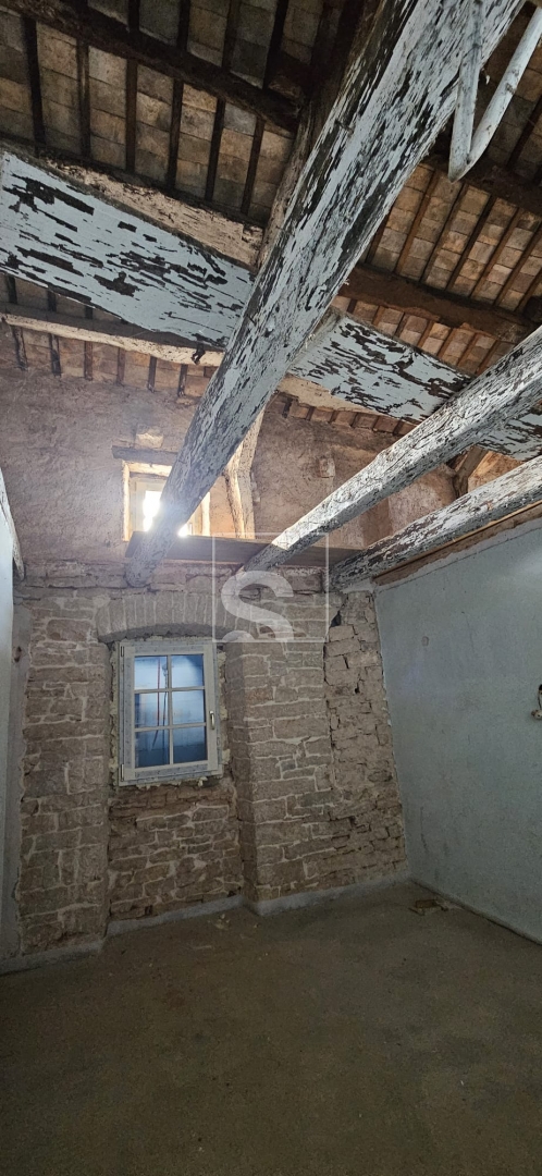 Kuća Na prodaju -  Cere