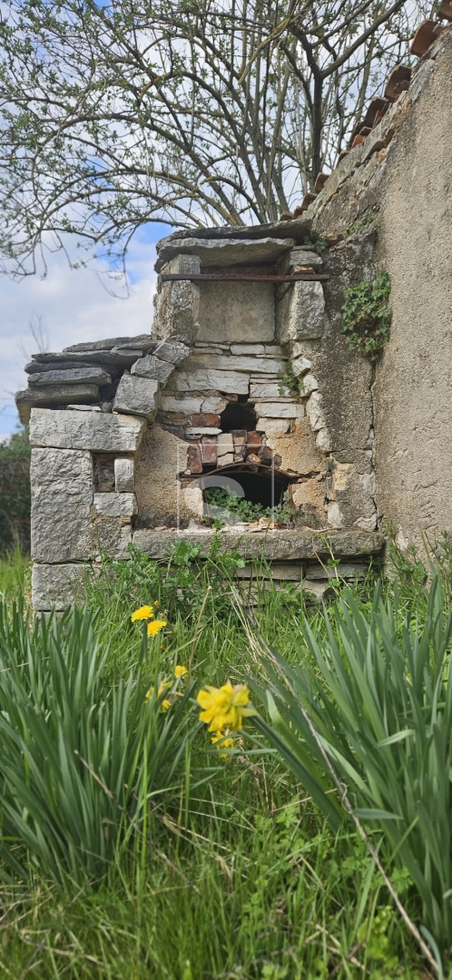 Kuća Na prodaju -  Cere