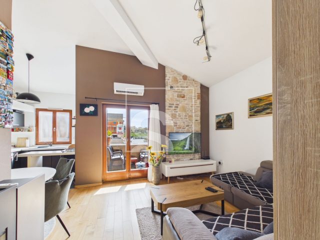 Flat for sale 83 m² – Pula