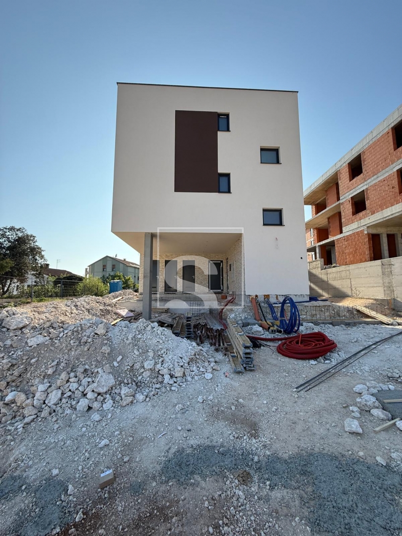 Flat For sale -  Pješčana Uvala