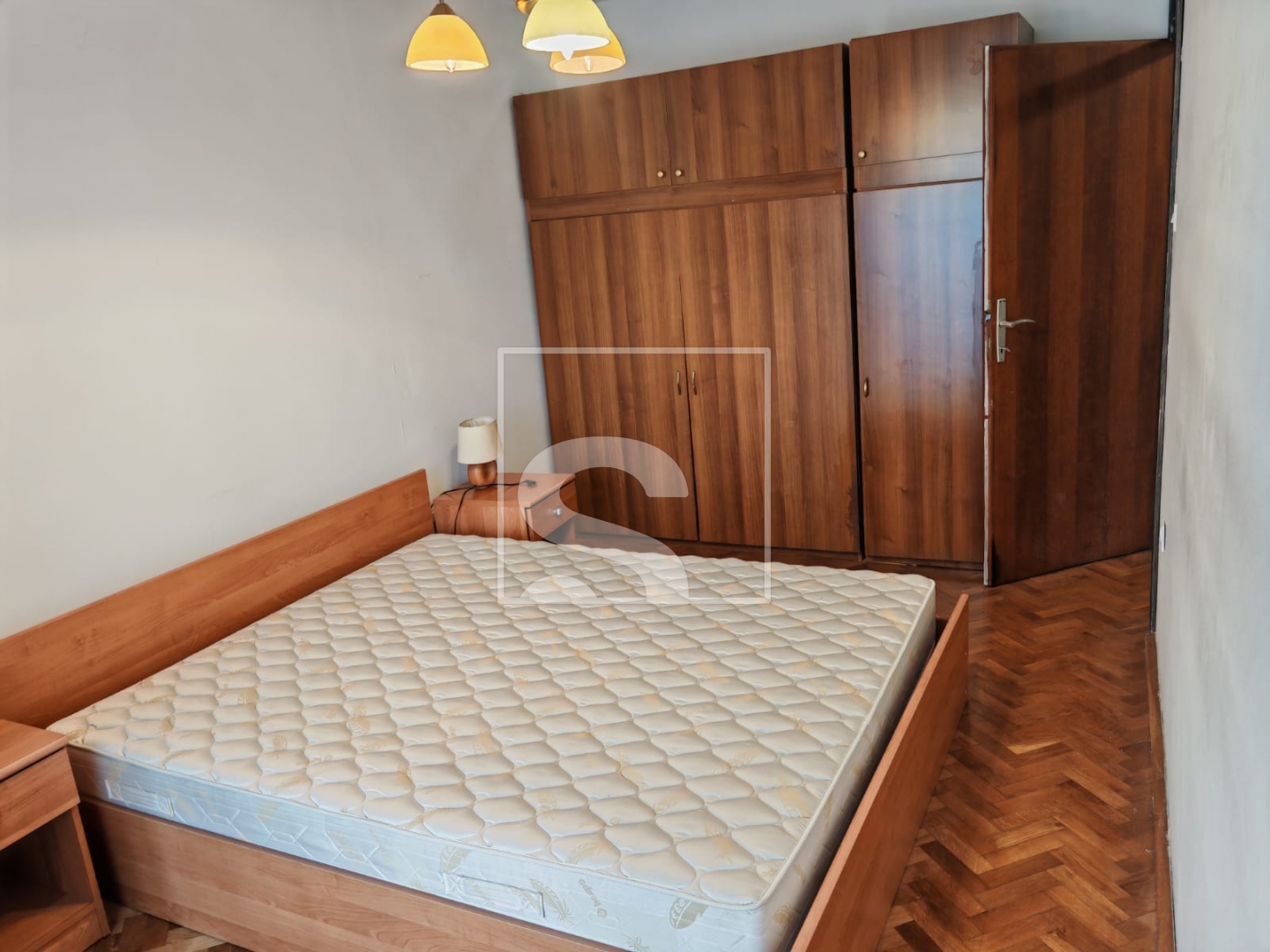 Appartamento In vendita -  Centar
