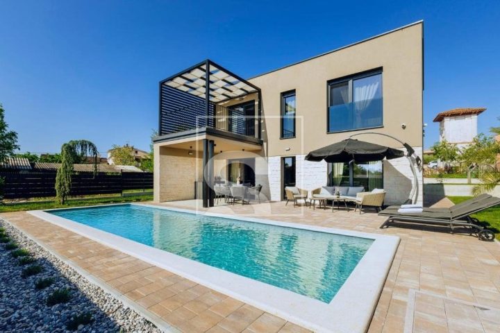 Haus zu verkaufen 110 m² – Poreč