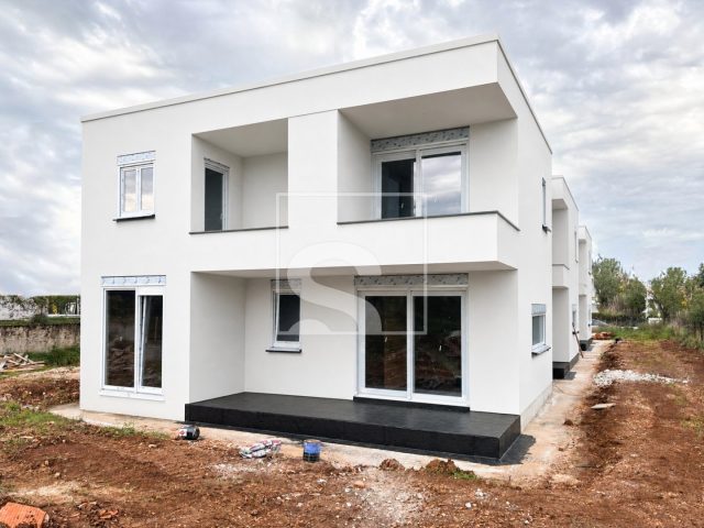Haus Zu verkaufen - Istarska Poreč - foto 2/16