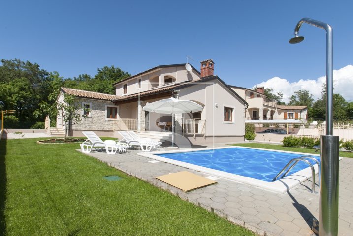 Maison à vendre 140 m² – Sveti Lovreč
