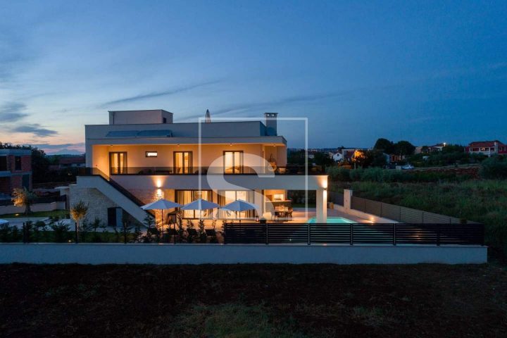 Haus Zu verkaufen - Istarska Poreč - foto 2/26