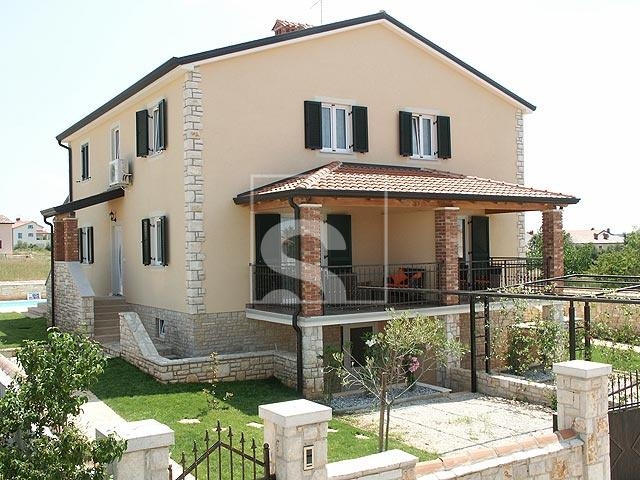Casa In vendita -  Umag