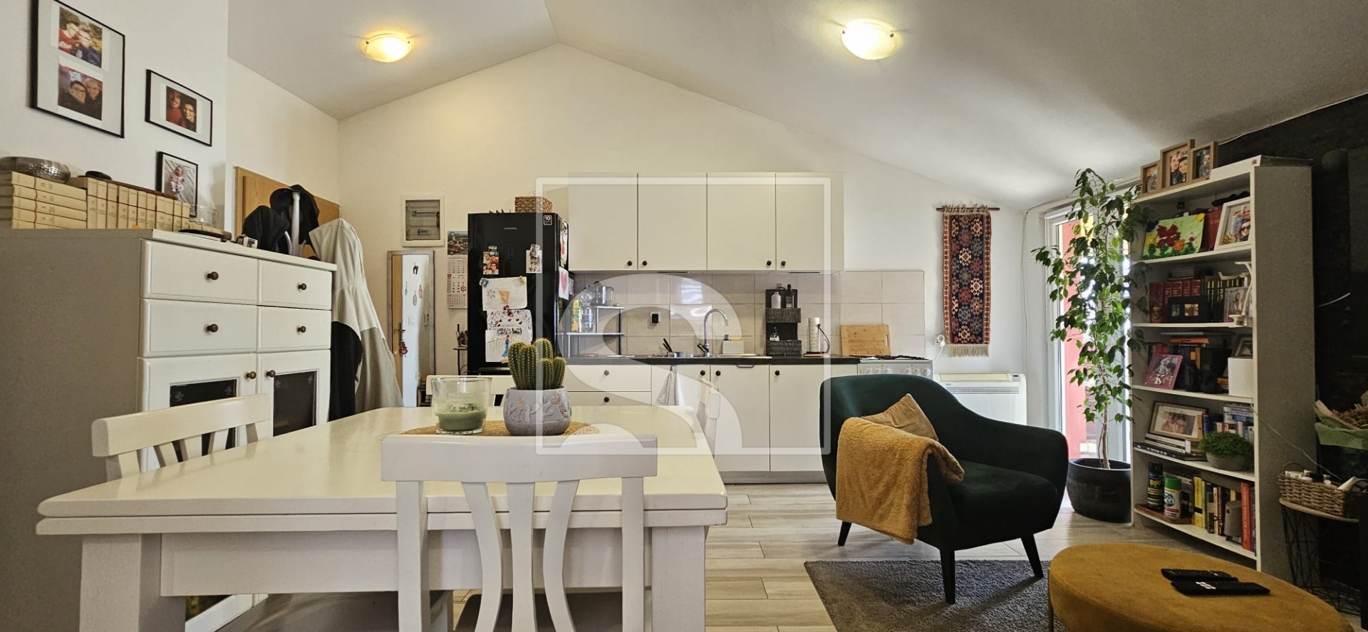 Haus Zu verkaufen -  Šišan