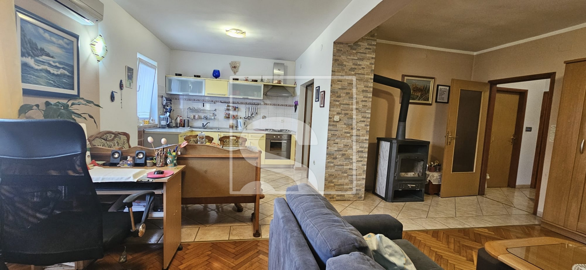 Haus Zu verkaufen -  Šišan
