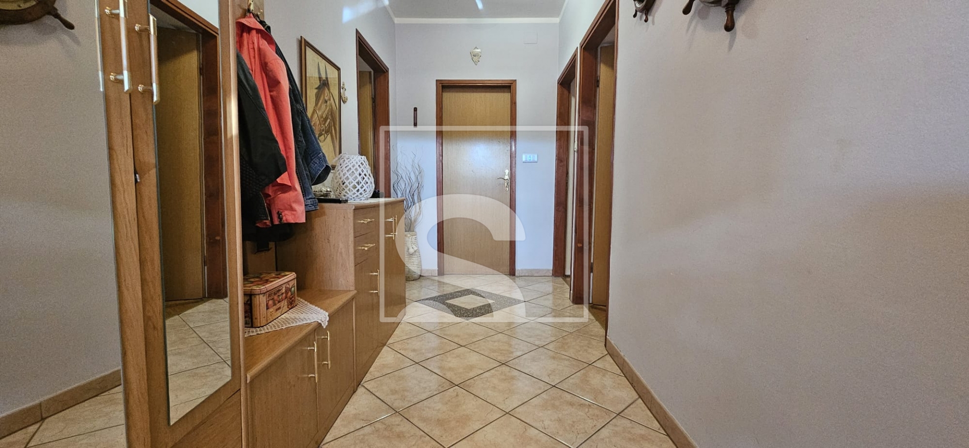 Haus Zu verkaufen -  Šišan