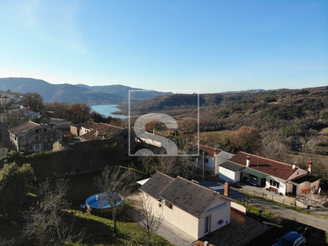 Casa In vendita - Istarska Buzet - foto 2/12