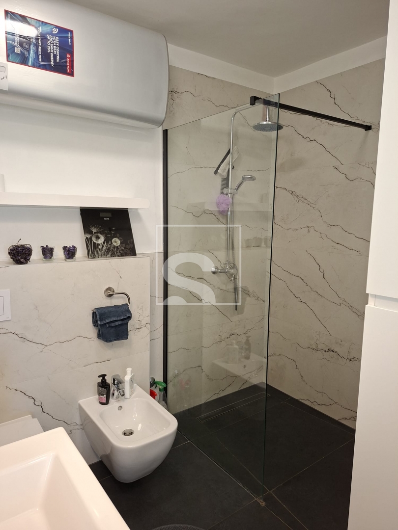 Appartement À vendre -  Vidikovac