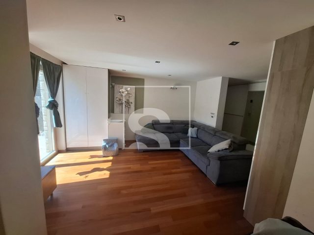 Casa In vendita - Istarska Valbandon - foto 4/32
