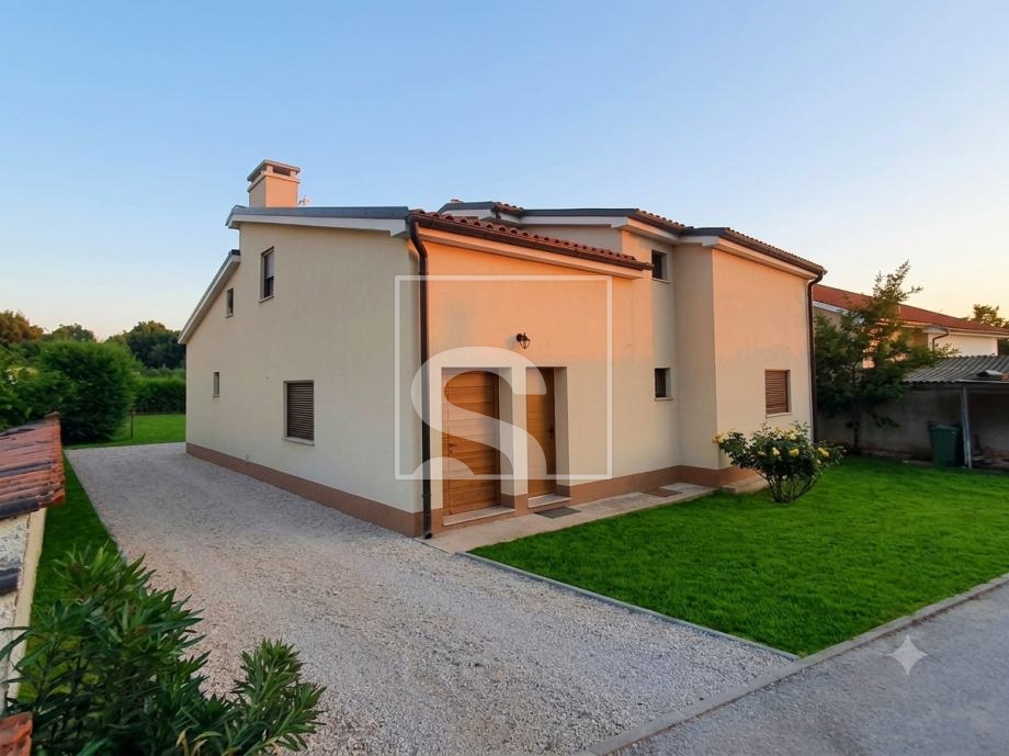 Casa In vendita - Istarska Valbandon - foto 1/28