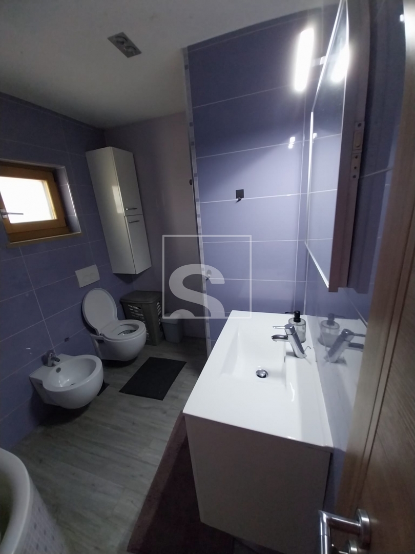 Casa In vendita - Istarska Valbandon