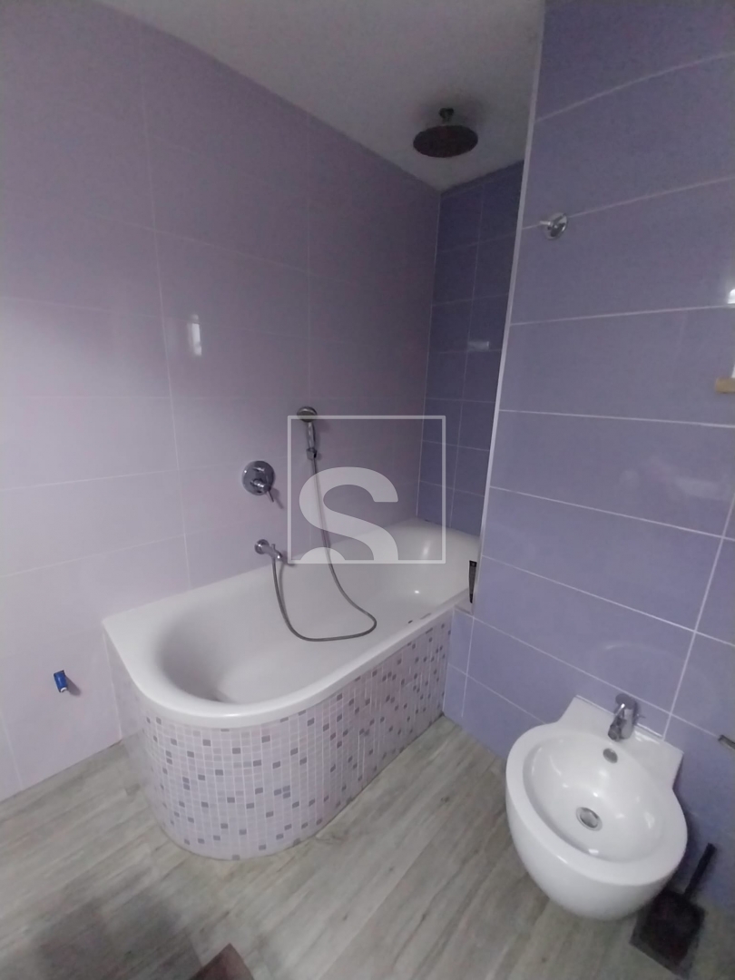 Casa In vendita - Istarska Valbandon