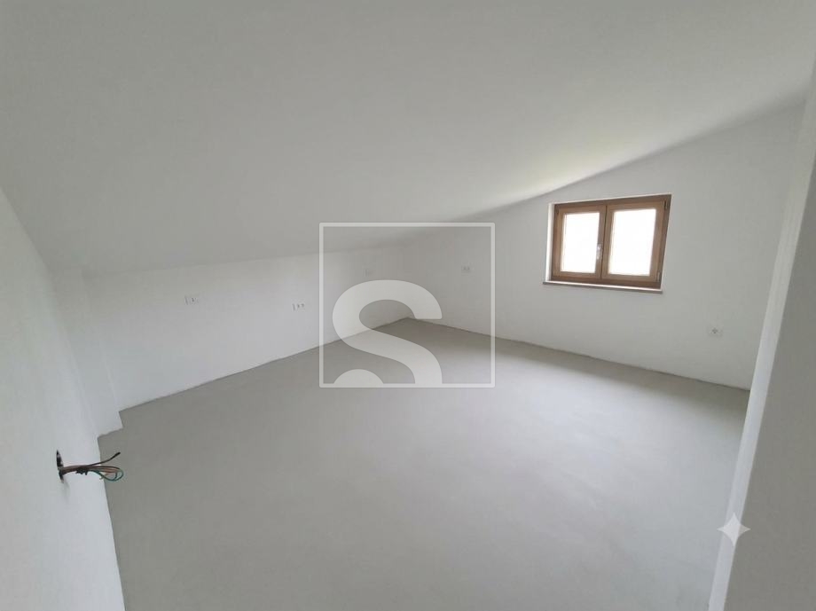 Casa In vendita - Istarska Valbandon