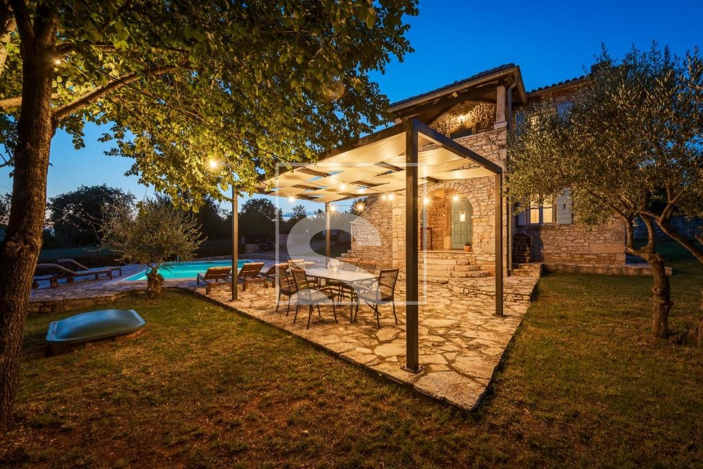 Haus Zu verkaufen -  Sveti Lovreč