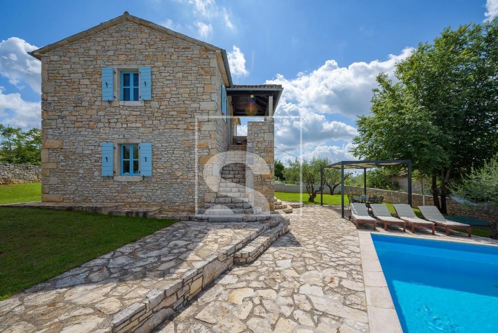 Haus Zu verkaufen -  Sveti Lovreč
