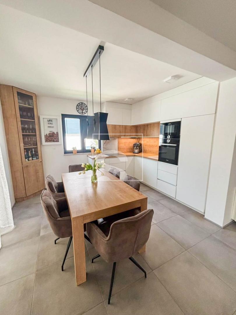 House For sale -  Novigrad