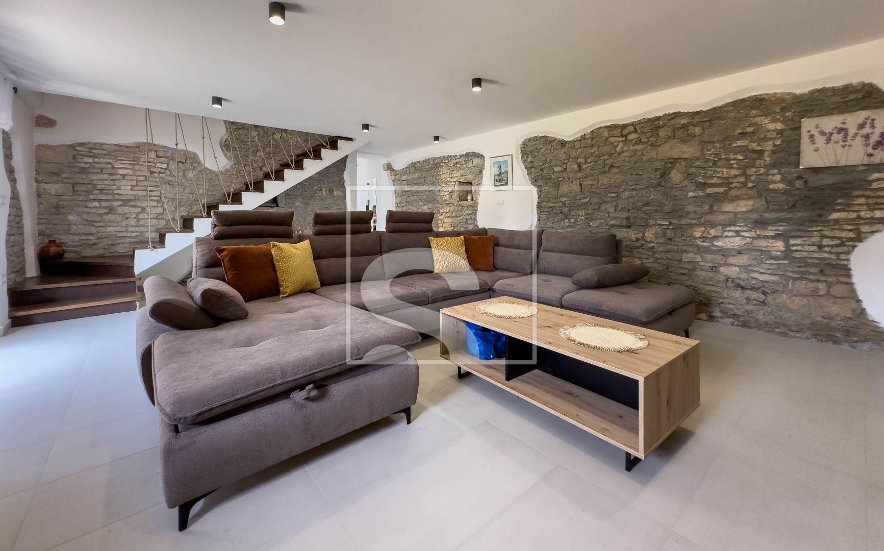 House For sale - Istarska Svetvinčenat