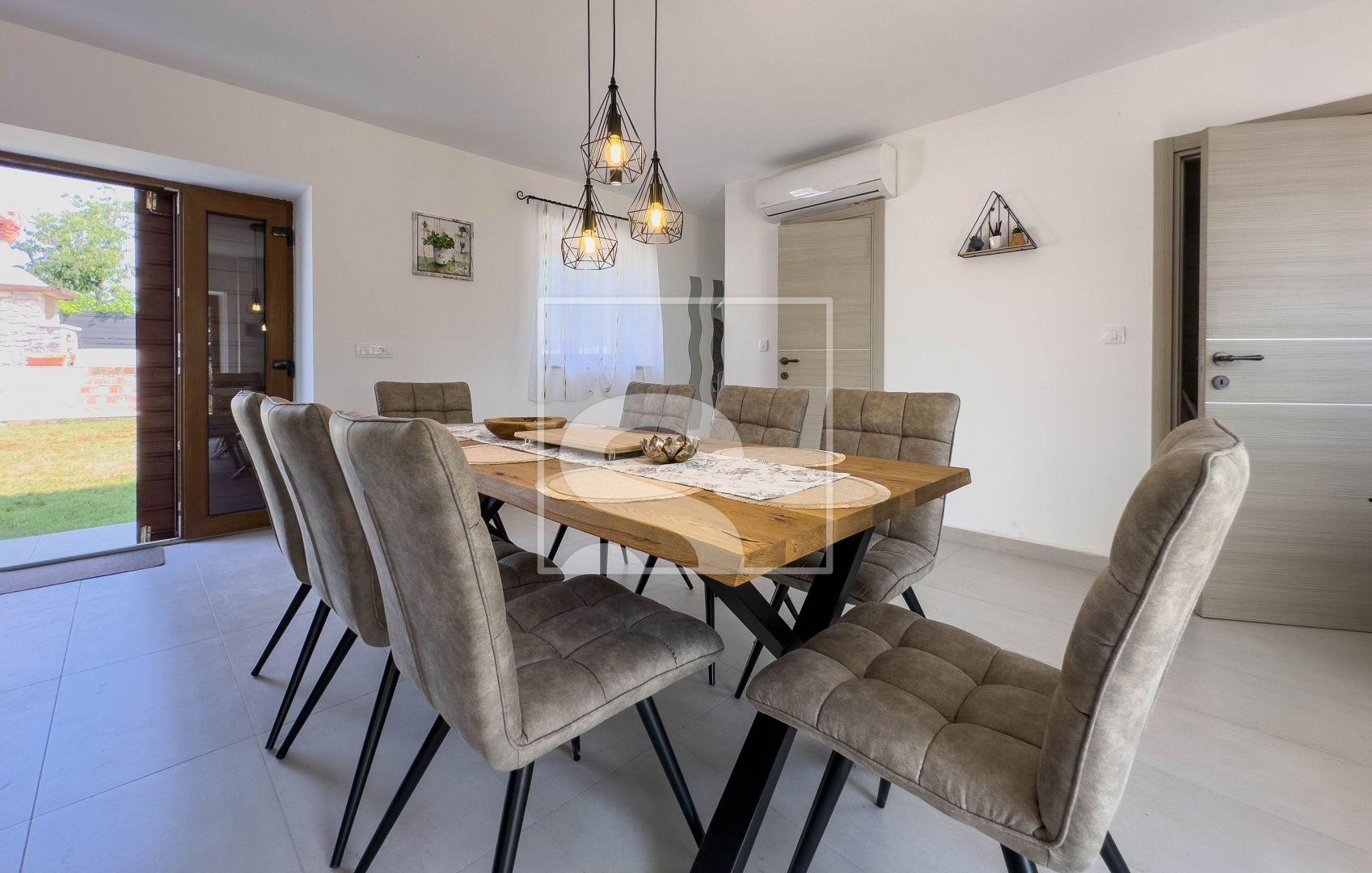 House For sale - Istarska Svetvinčenat