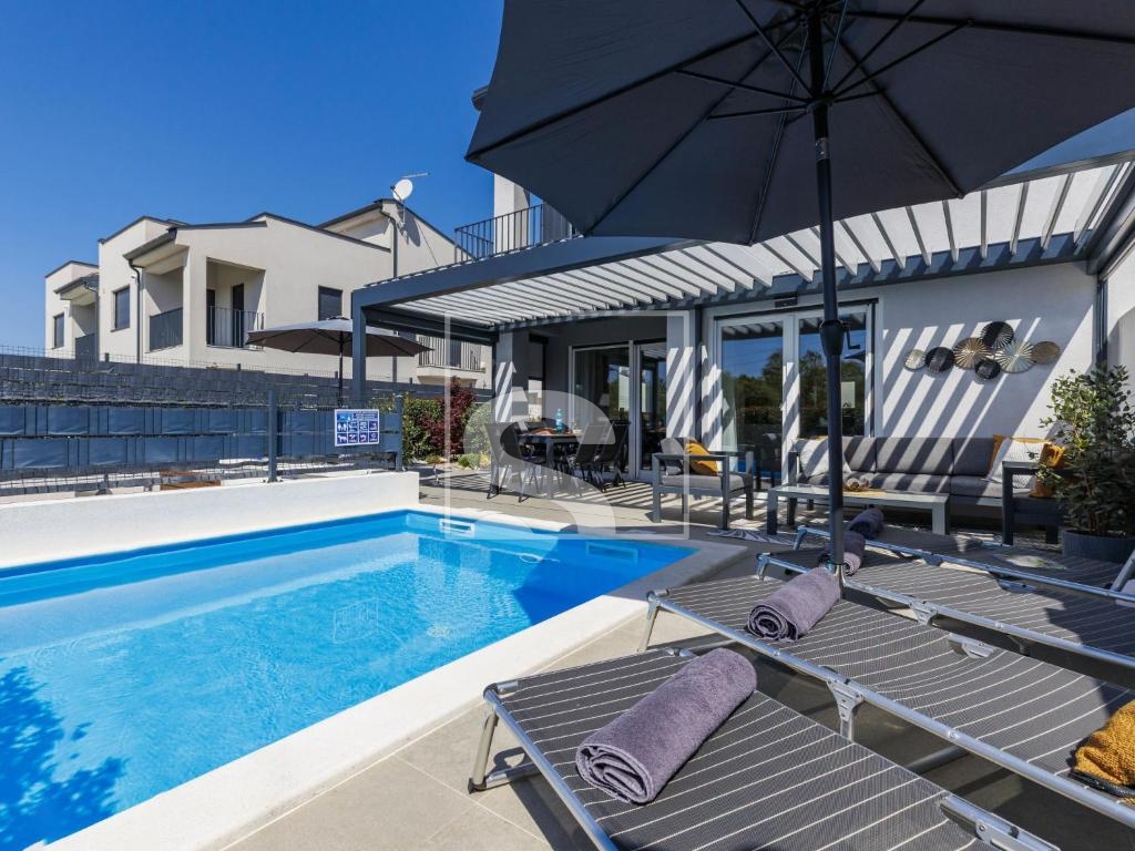 House For sale - Poreč - foto 2/28