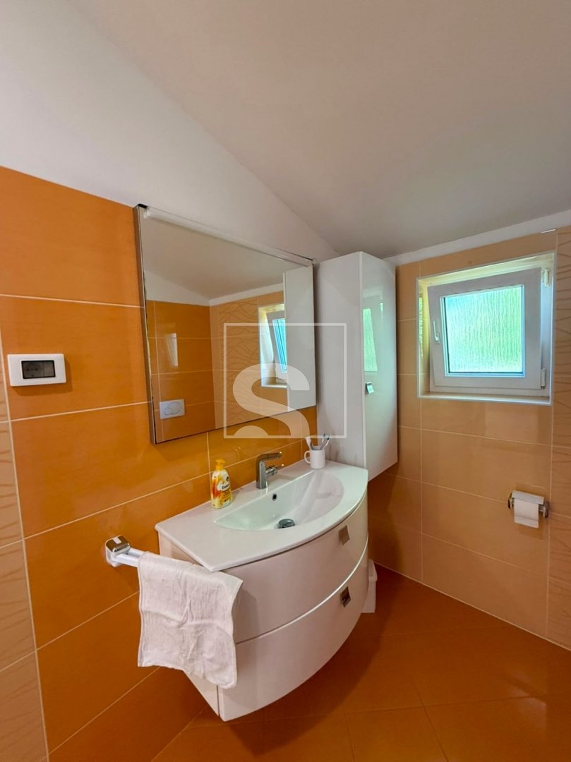 Casa In vendita - Istarska Muntić