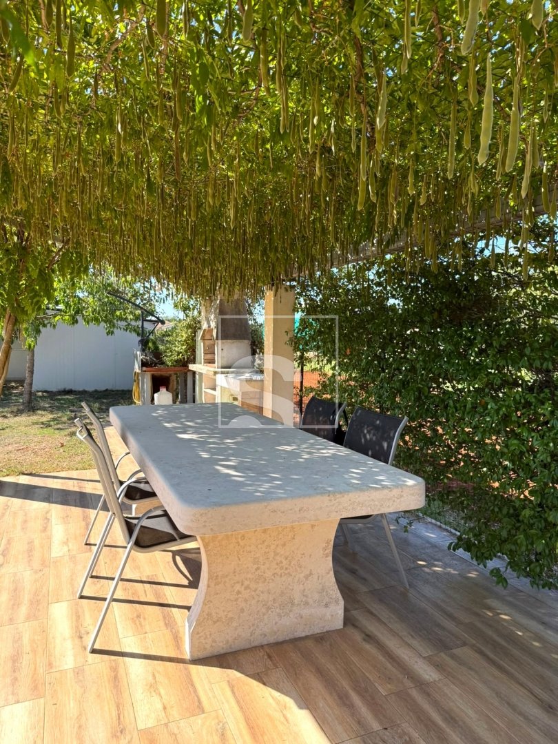 Casa In vendita - Istarska Muntić