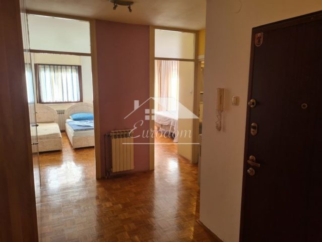 Apartmán Na predaj - Trnje - foto 3/14