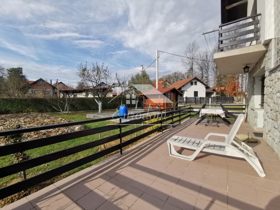 Kuća Na prodaju -  Strmec Stubički