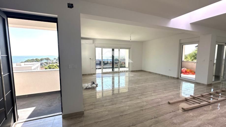Appartamento In vendita -  Banjol