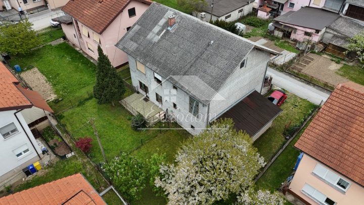 House for sale 400 m² – Zaprešić