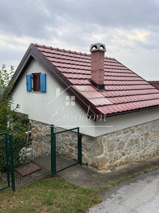 Hiša Na predaj -  Osredek Desinićki