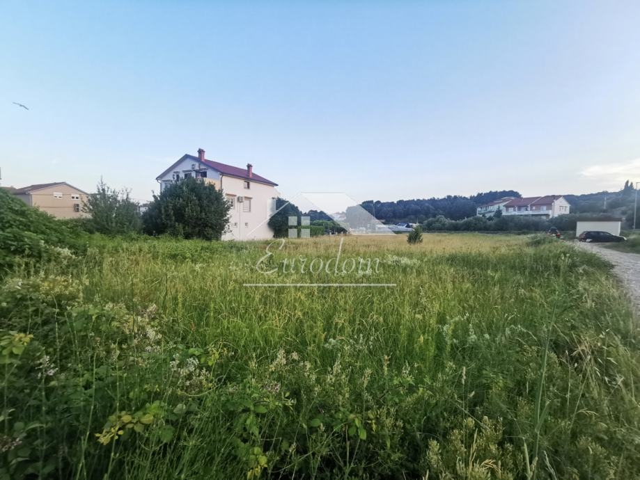 Parcela Na predaj -  Palit