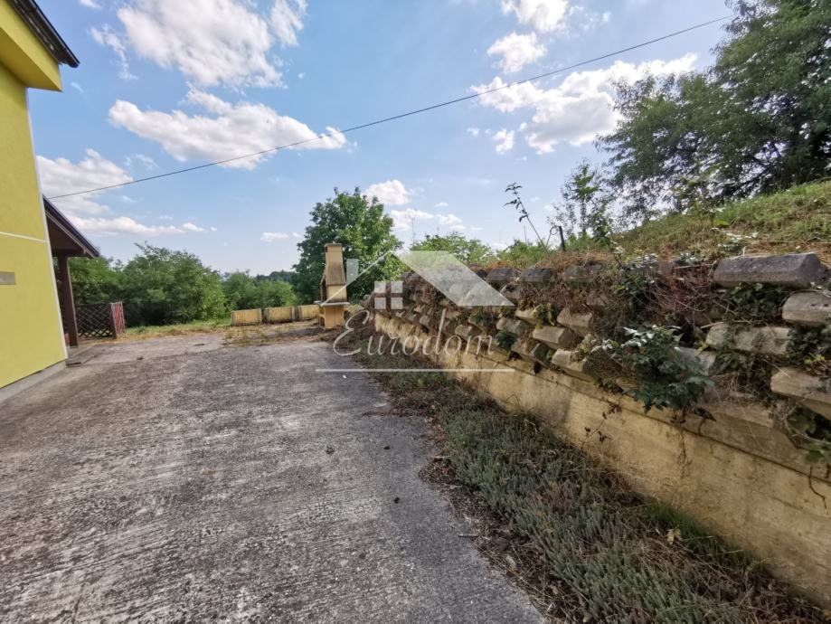 Dom Na sprzedaż -  Velika Erpenja