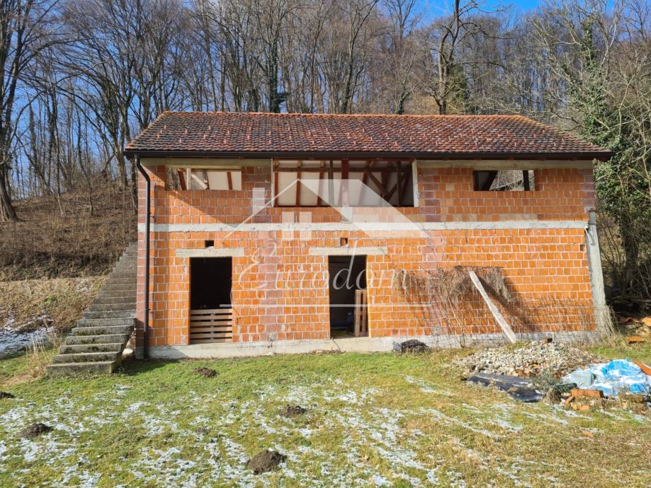 Haus Zu verkaufen -  Družilovec