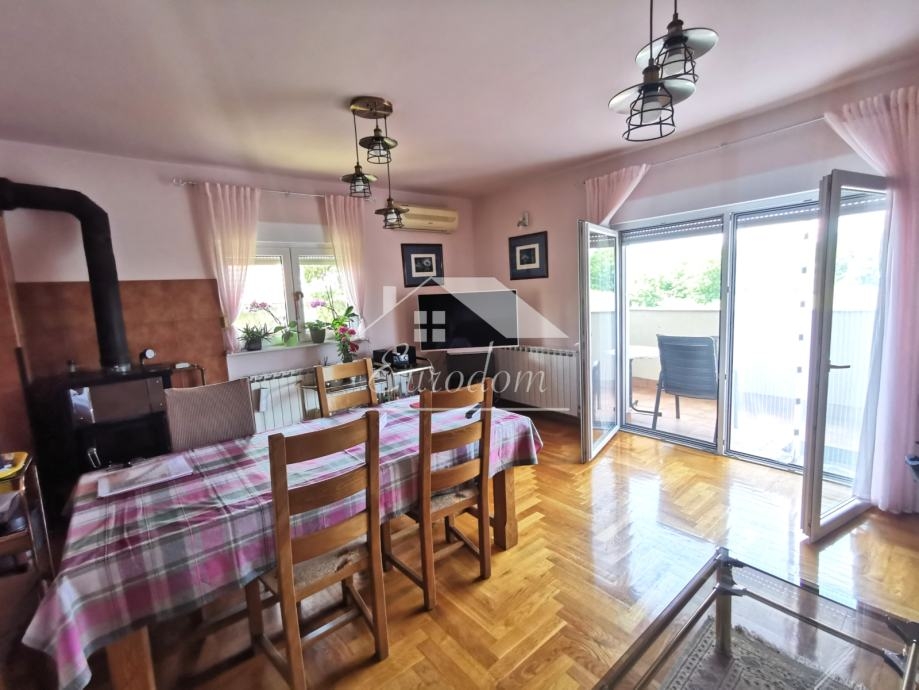 Casa In vendita -  Susedgrad