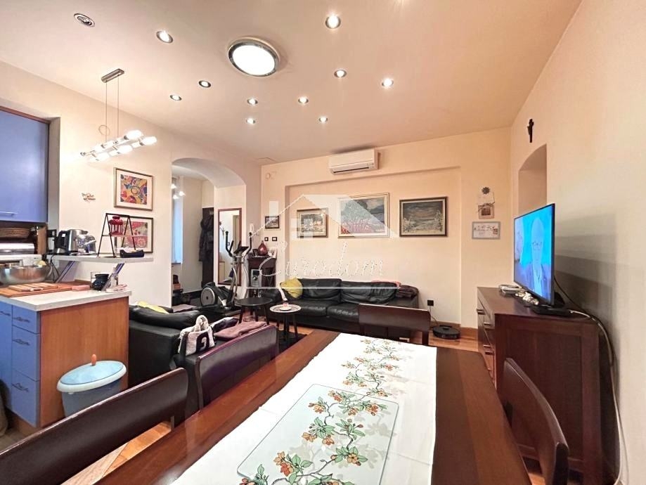 Flat For sale - Donji Grad - foto 1/15