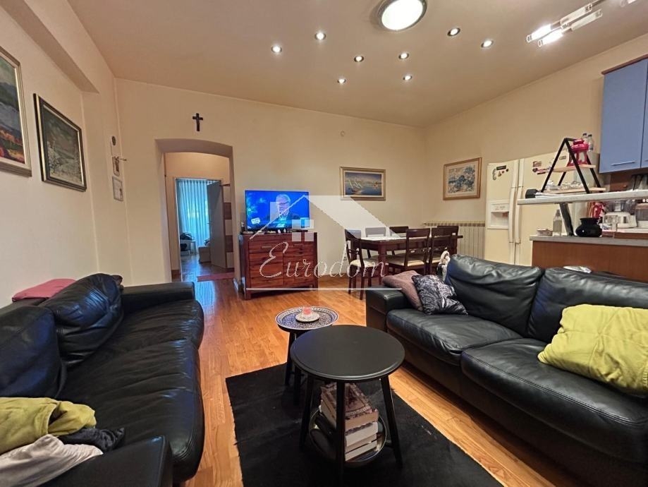 Flat For sale -  Donji grad
