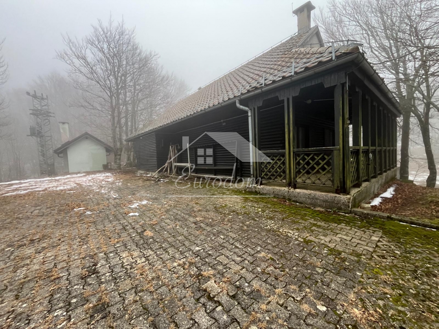 Gewerbefläche Zu verkaufen -  Baške Oštarije