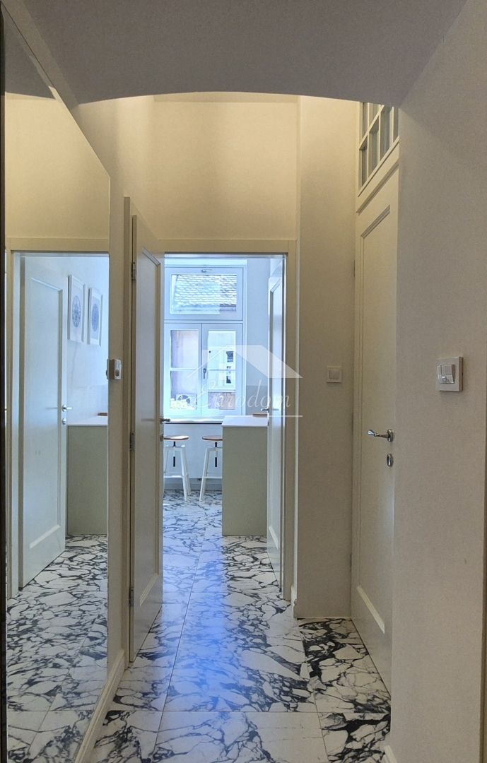 Flat For sale -  Donji grad
