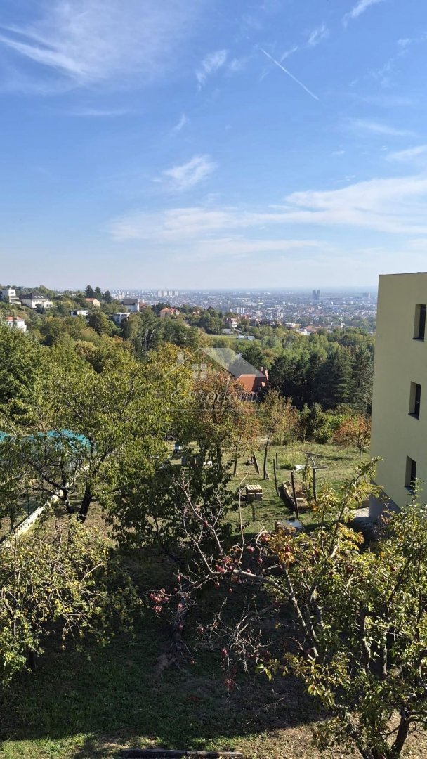 Maison À vendre - Grad Zagreb Perjavica