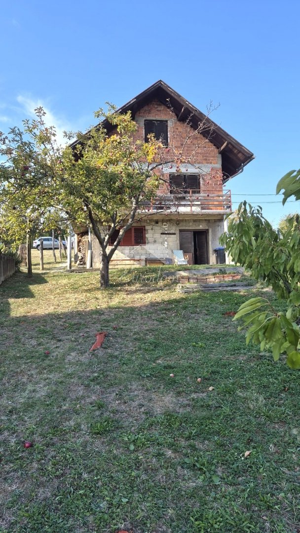 Maison À vendre - Grad Zagreb Perjavica