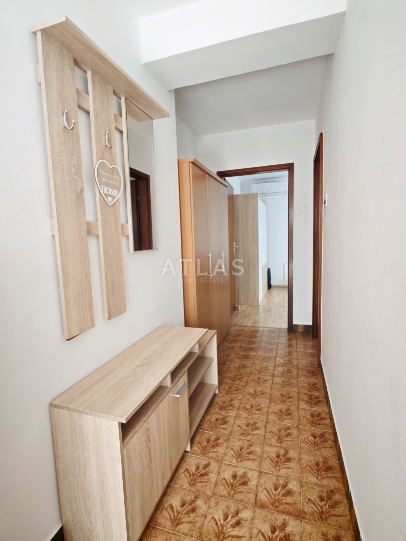 Apartma Na predaj -  Hosti