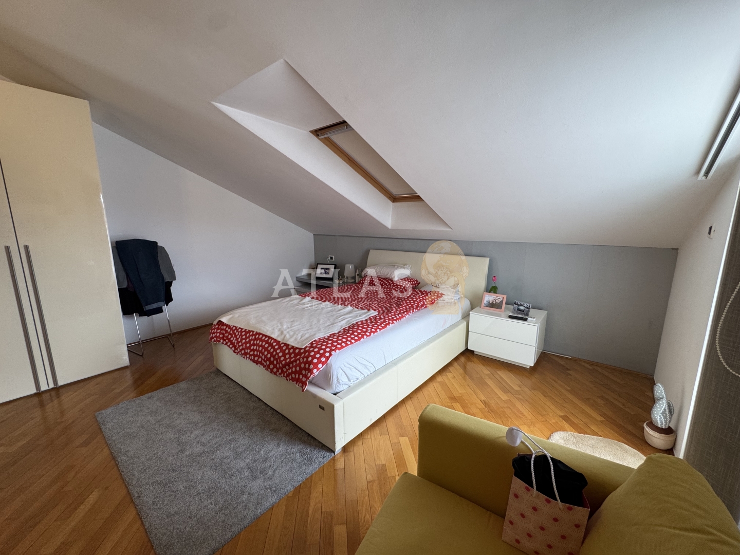 Apartma Na predaj -  Paveki