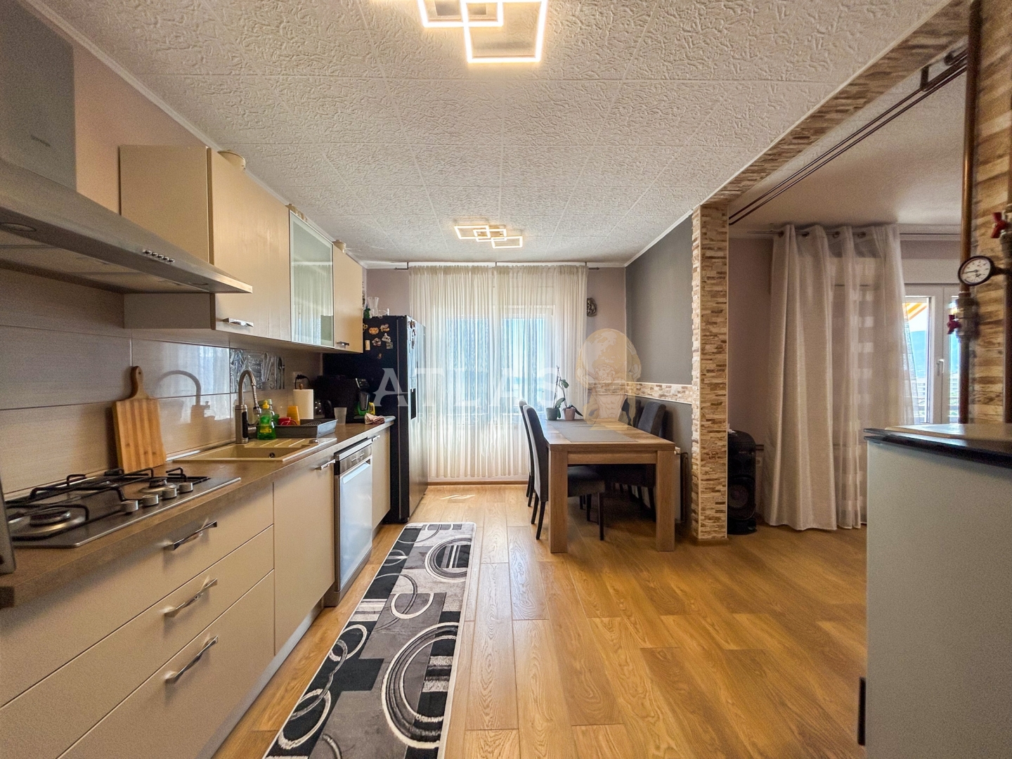 Flat For sale -  Zamet