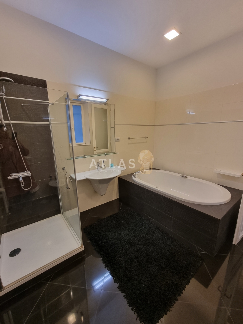 Flat For sale -  Centar