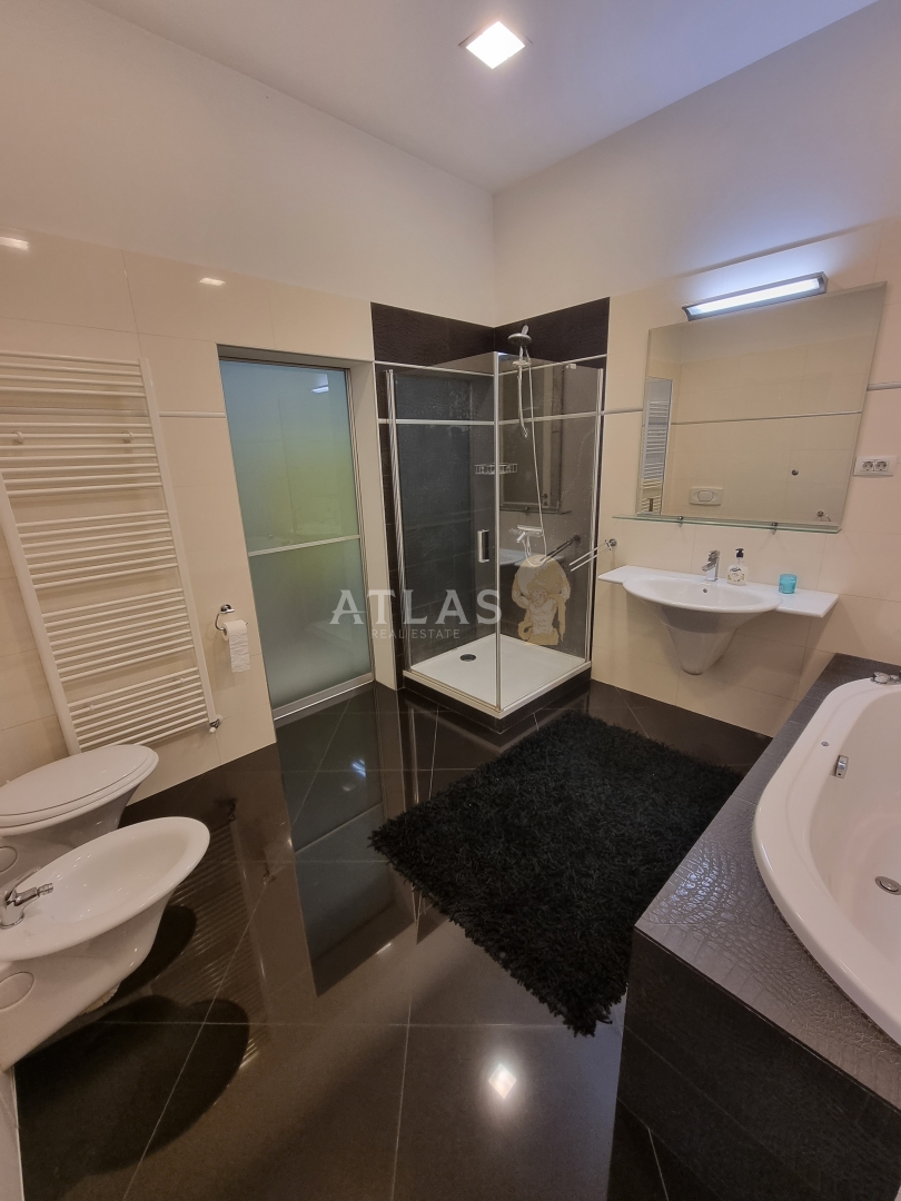 Flat For sale -  Centar