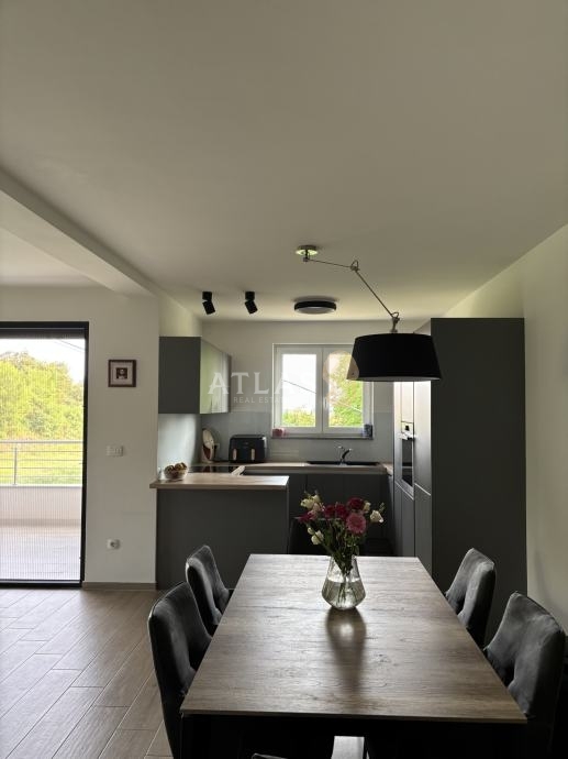 Apartment Zu verkaufen -  Rešetari