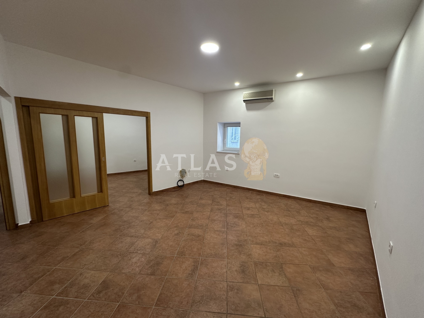 Business premises For sale - Primorsko-goranska Centar - foto 1/13